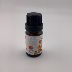 BROOKSTONE Therapeutic Grade Pure Essential Oil SWEET ORANGE .33 oz